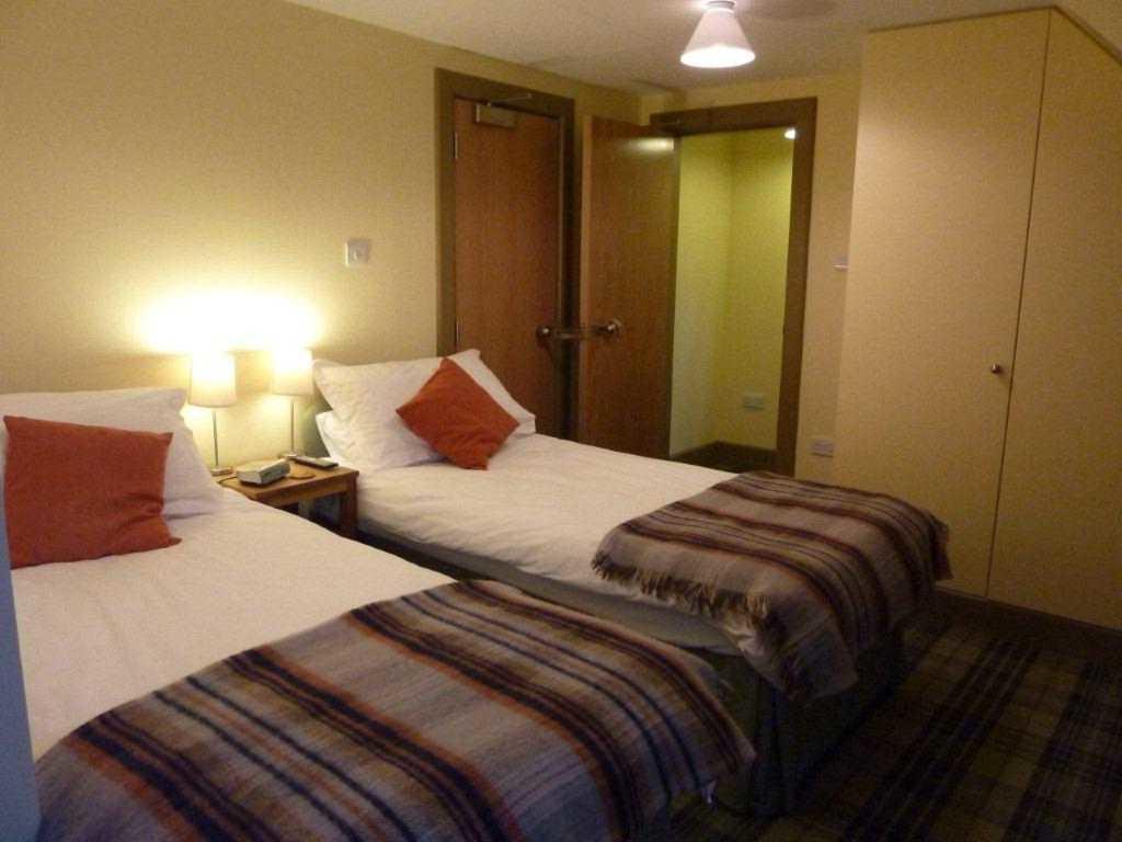 Moat House - Highland Club Apartment Fort Augustus Bilik gambar
